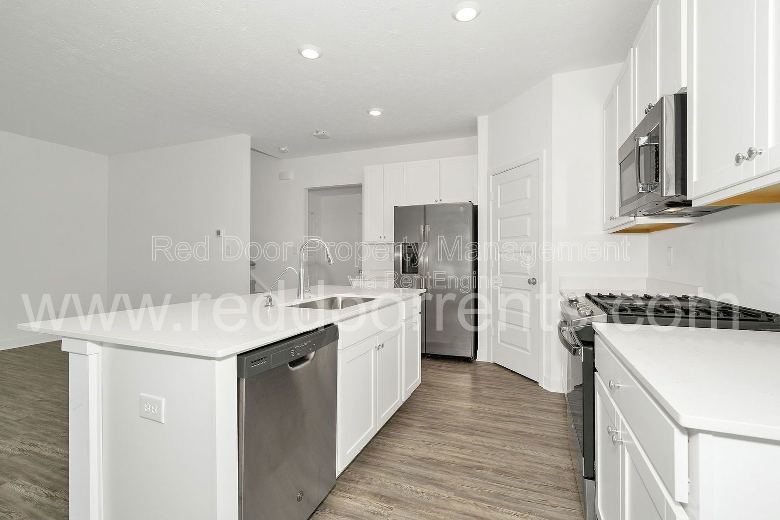 Bright & Modern 3-Bed Home in Noblesville — Close to Downtown Charm! property image