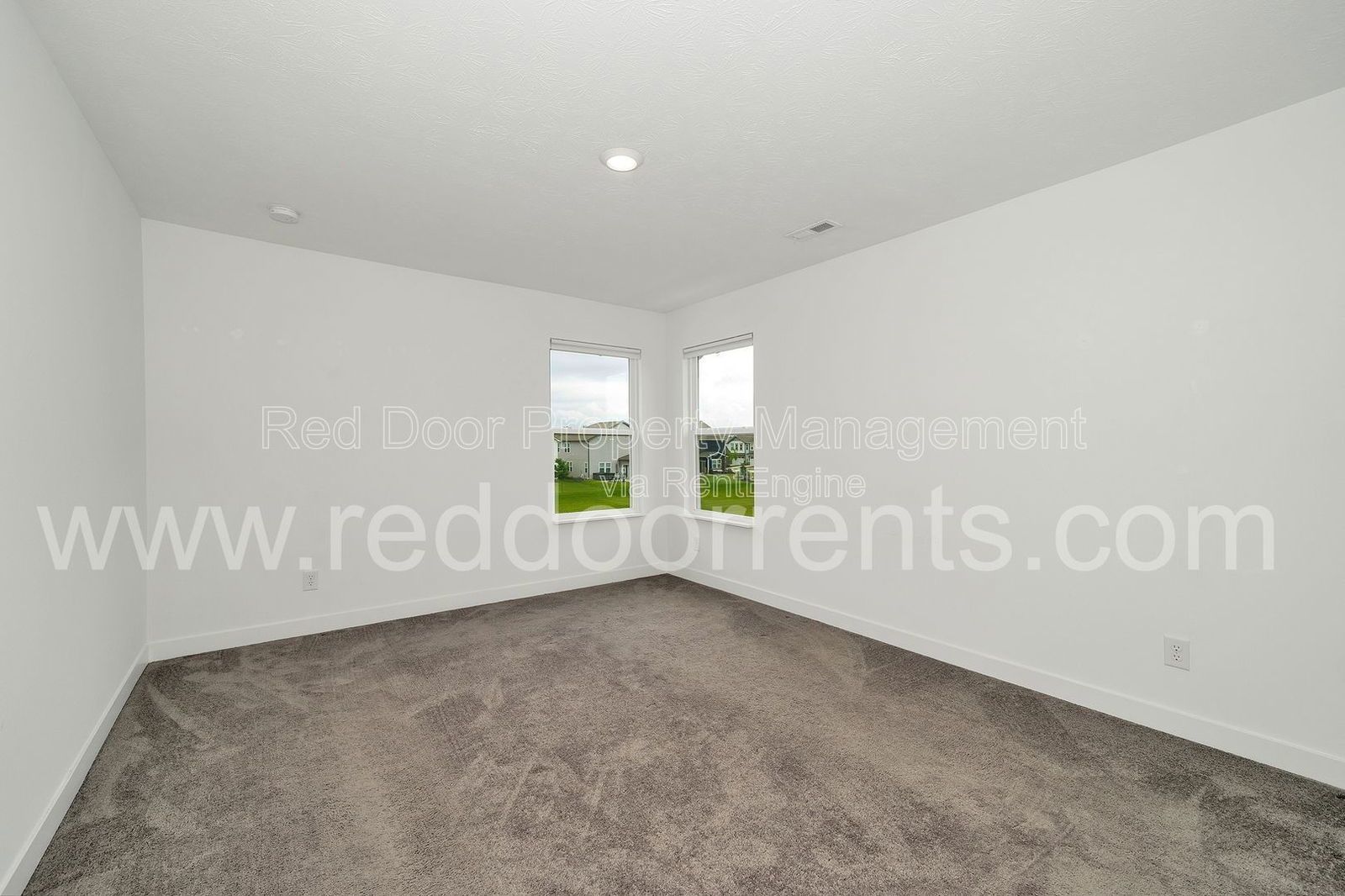 Bright & Modern 3-Bed Home in Noblesville — Close to Downtown Charm! property image