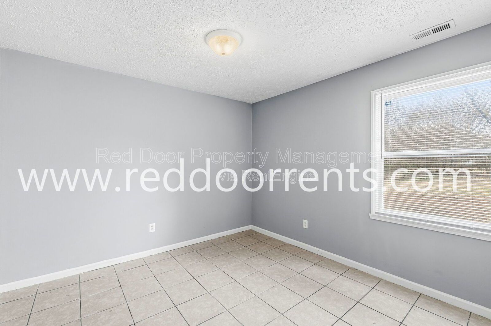 Charming 3-Bedroom Ranch in Plainfield property image